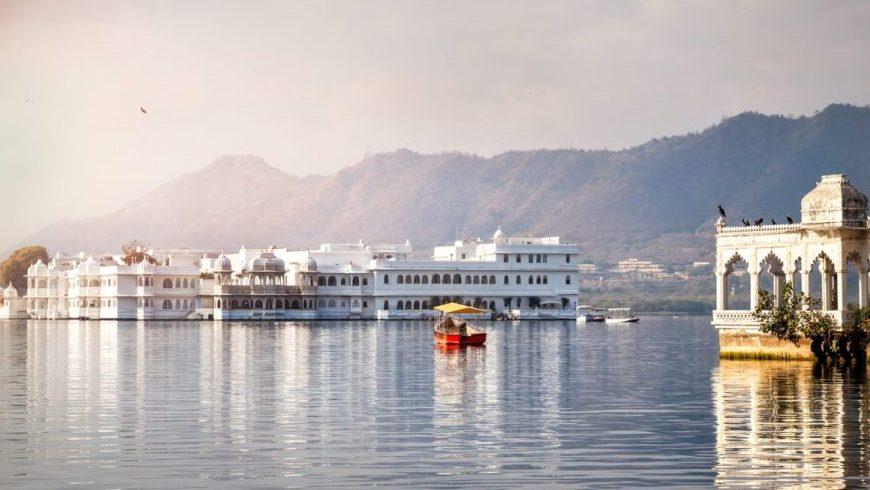 Udaipur lake city tour